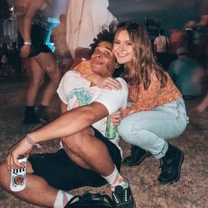 Meet your Posher, Kylee